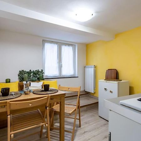 Apartment Adorno 2 - Affitti Brevi Italia Janov Exteriér fotografie