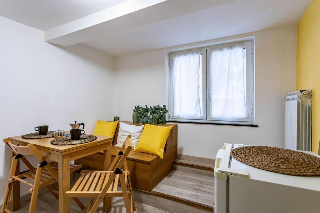 Apartment Adorno 2 - Affitti Brevi Italia Janov Exteriér fotografie