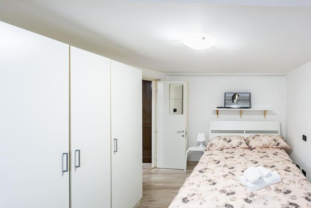 Apartment Adorno 2 - Affitti Brevi Italia Janov Exteriér fotografie
