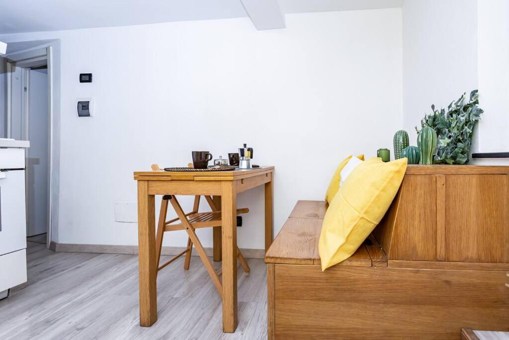 Apartment Adorno 2 - Affitti Brevi Italia Janov Exteriér fotografie